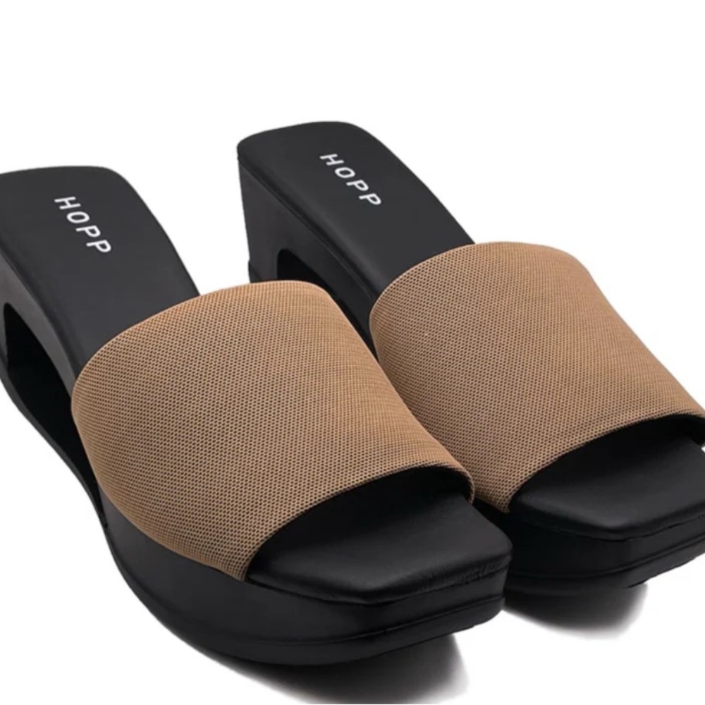 Women's Tan and Black Mules